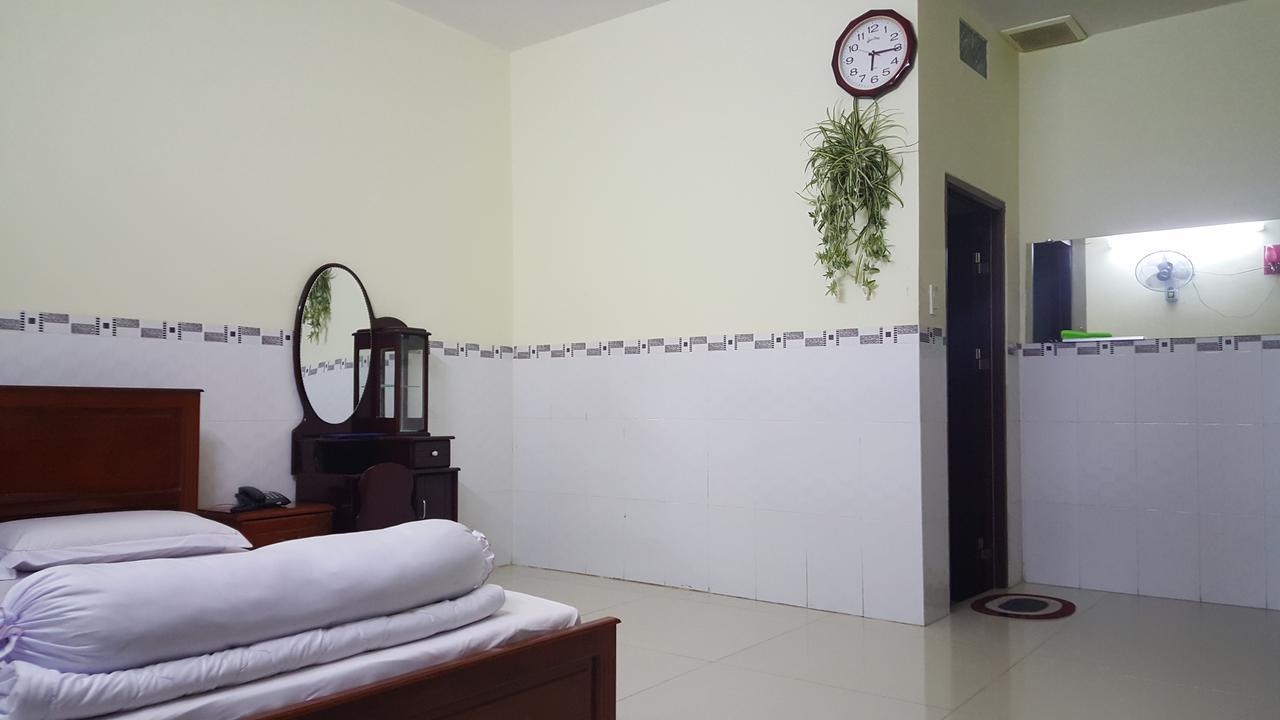 Huynh Nhu Hotel Ca Mau Bagian luar foto