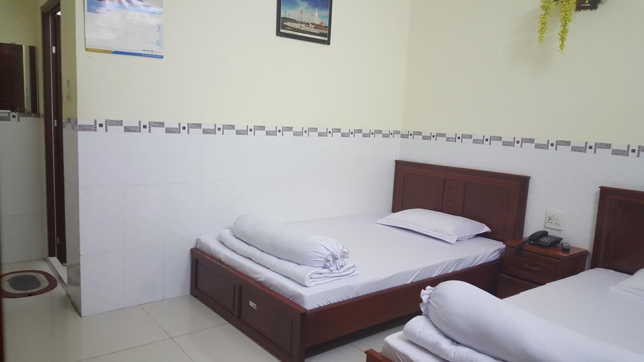 Huynh Nhu Hotel Ca Mau Bagian luar foto