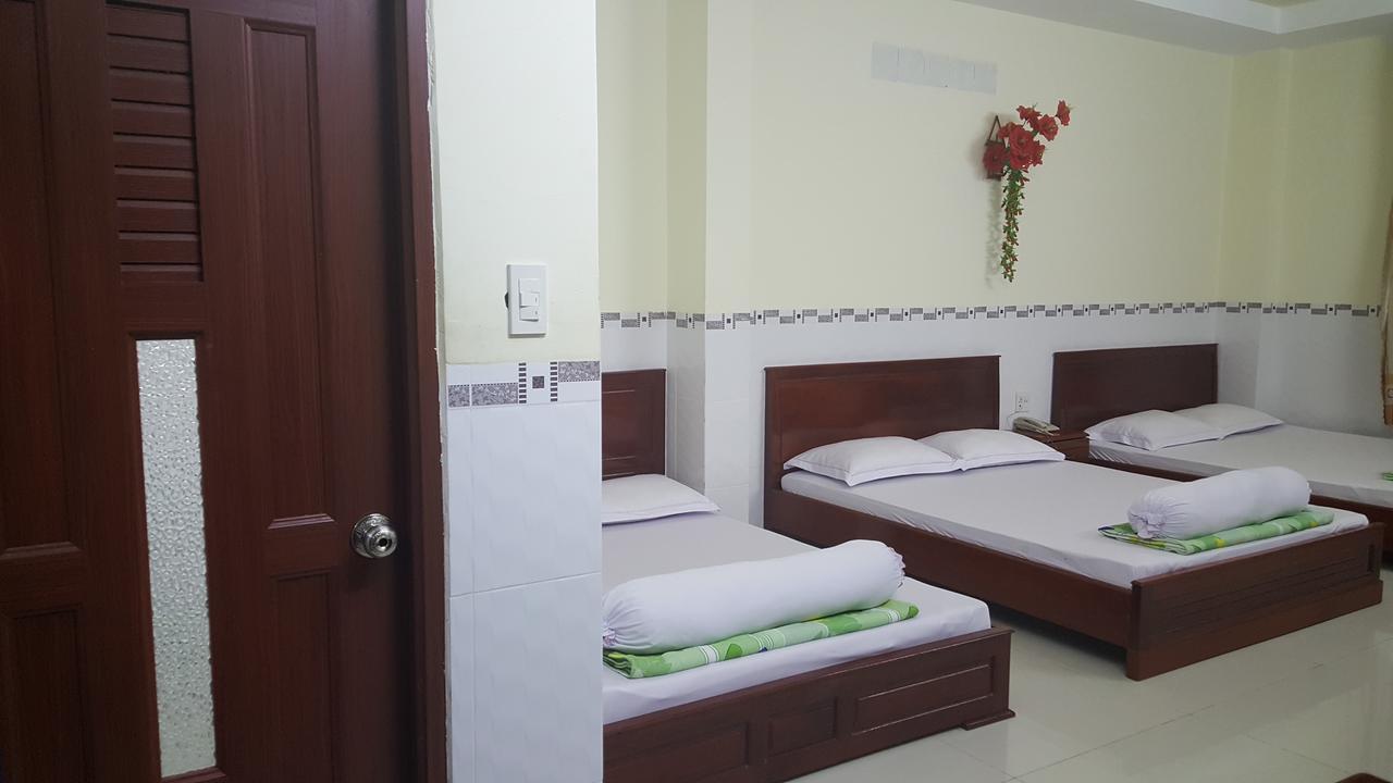 Huynh Nhu Hotel Ca Mau Bagian luar foto