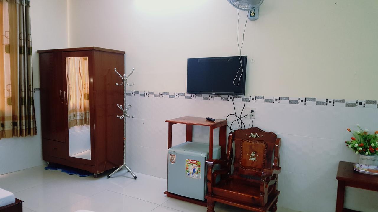 Huynh Nhu Hotel Ca Mau Bagian luar foto