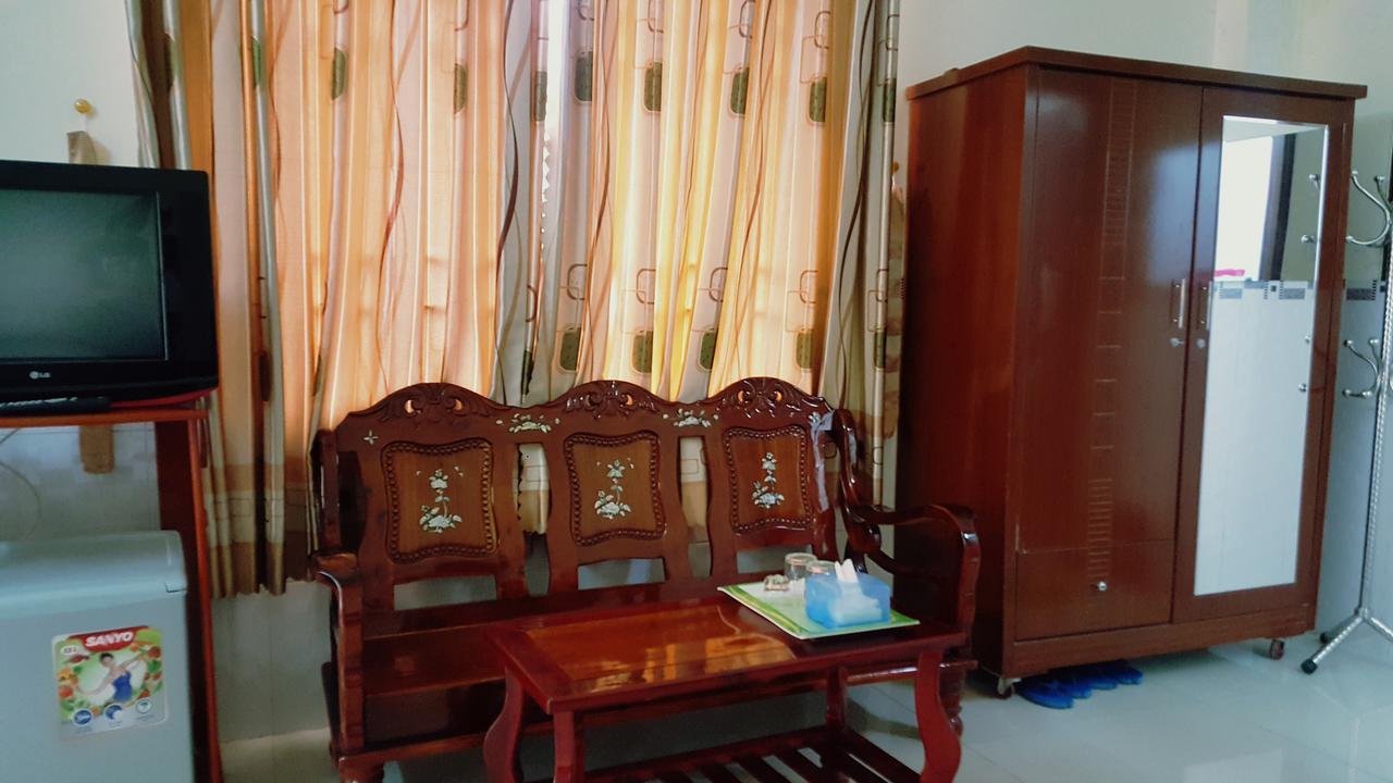 Huynh Nhu Hotel Ca Mau Bagian luar foto