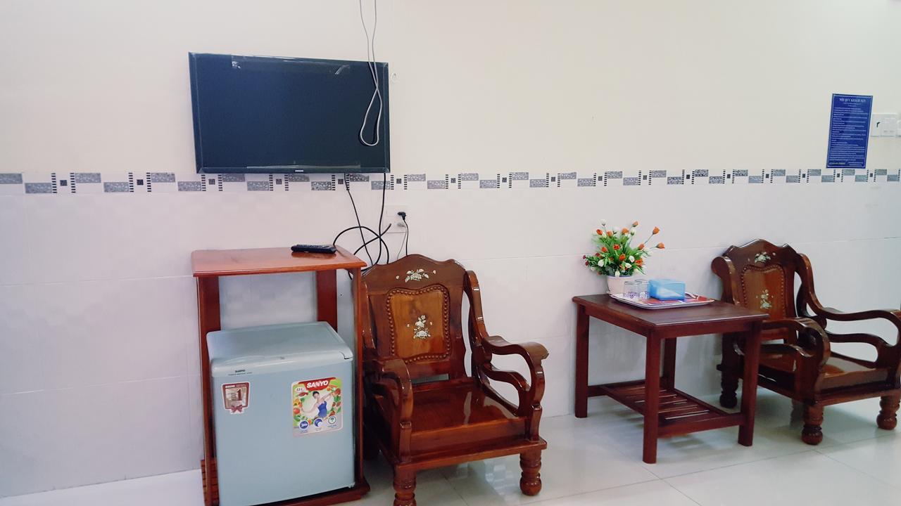 Huynh Nhu Hotel Ca Mau Bagian luar foto